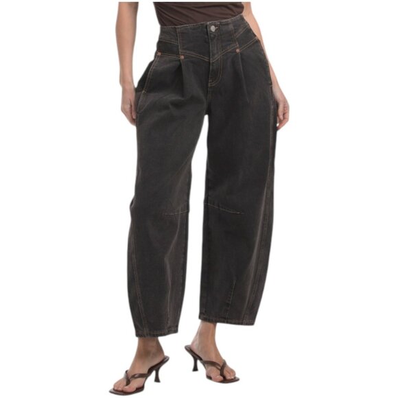 BLANK NYC Barrel Jeans - Picture 1 of 2